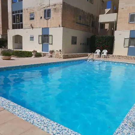 Triq Il-kurazza Dolmen Court Apartment St. Paul's Bay